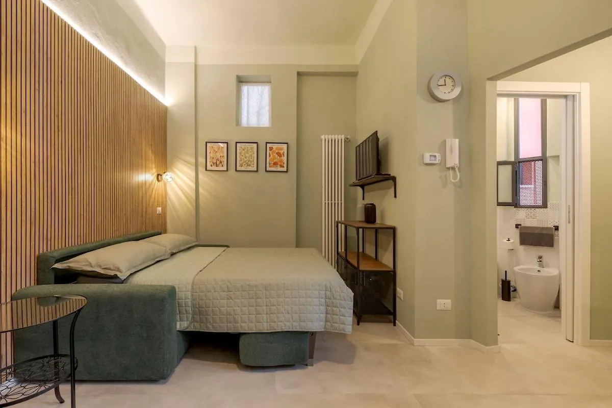 Petit Maison Milan Duomo 15Min Metro & Wi-Fi Сесто-Сан-Джованни 0*,  Италия
